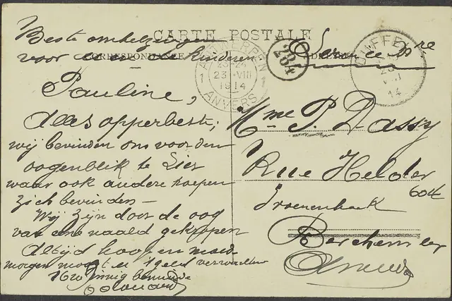 Achterkant van een postkaart uit 1914, in het Nederlands geschreven en in het Frans geadresseerd