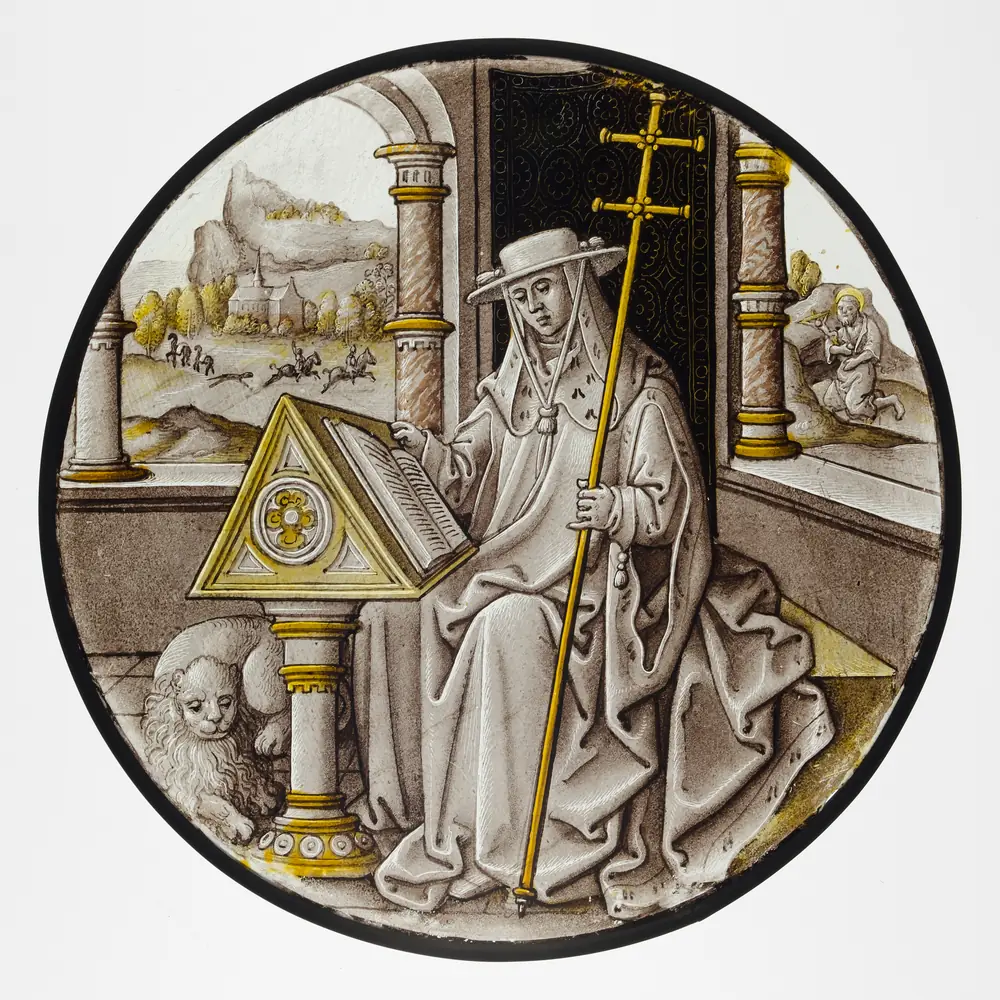 Glasraam met Sint-Hiëronymus die leest aan een lessenaar, met een leeuw aan zijn voeten